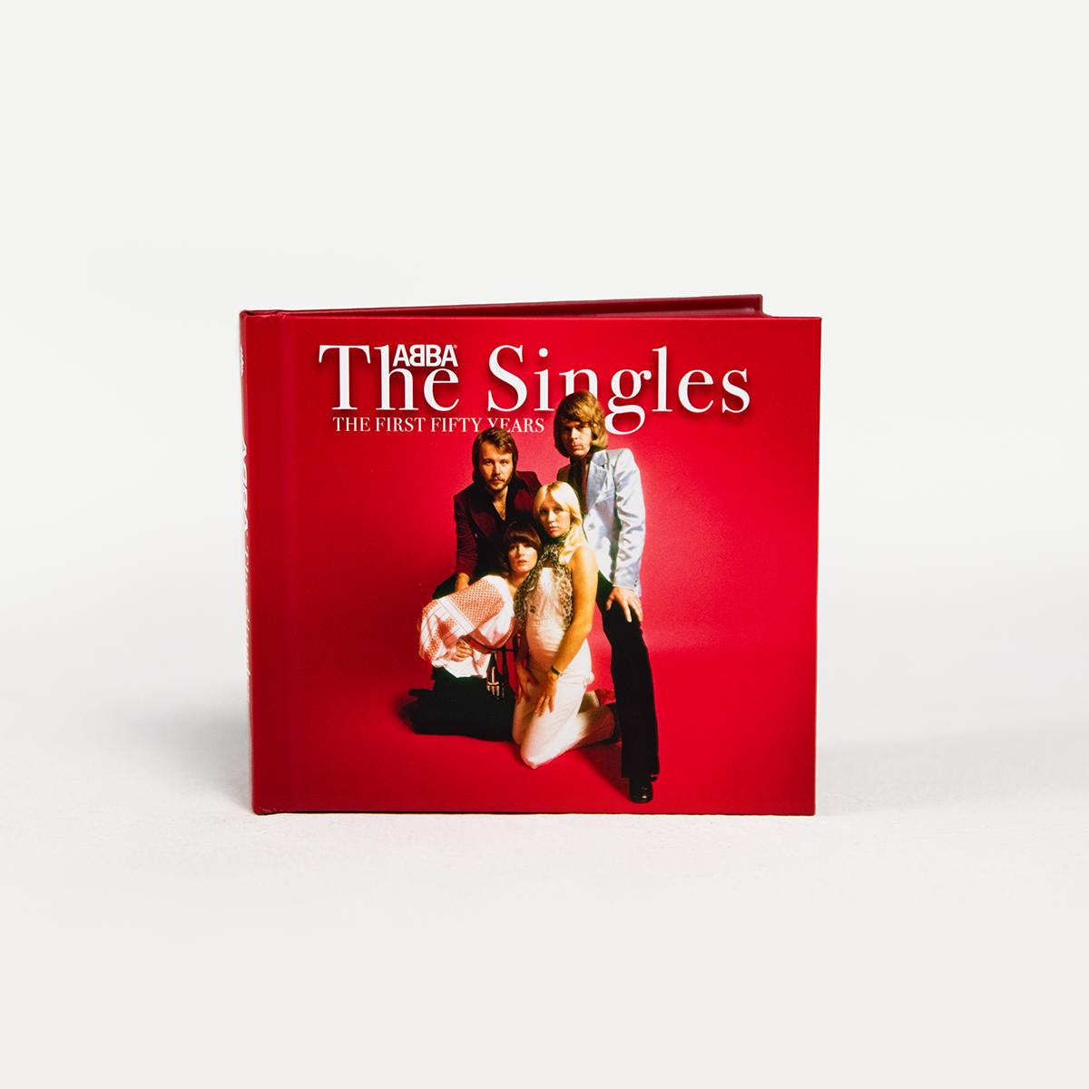 ABBA The Singles – The First Fifty Years  2CD + Abba Ringer Tee 382313